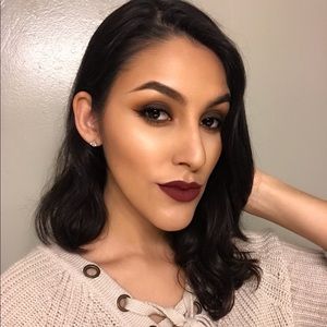 Meet your Posher, Lidia